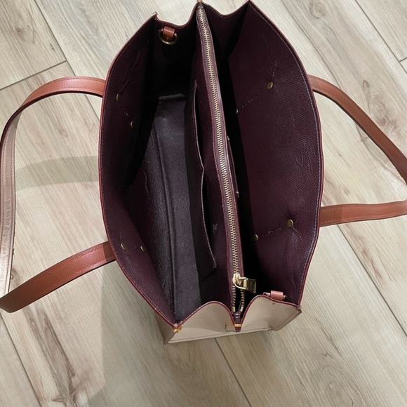 Stunning Authentic Coach Tatum Carryall 40 Bag in Signature - Picture 10 of 16